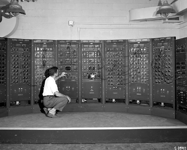 Analog Computing Machine in Fuel Systems Building (NASA, 1949)