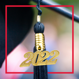 Grad cap tassel with gold 2022 charm