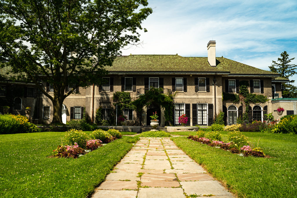 Glendon Manor