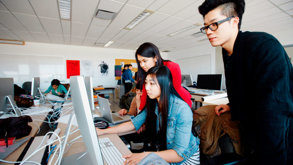 Students on Glendon Campus.