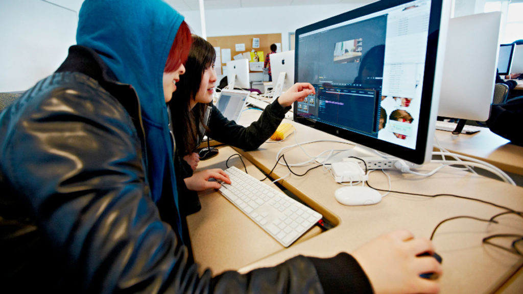 Students on Glendon Campus.