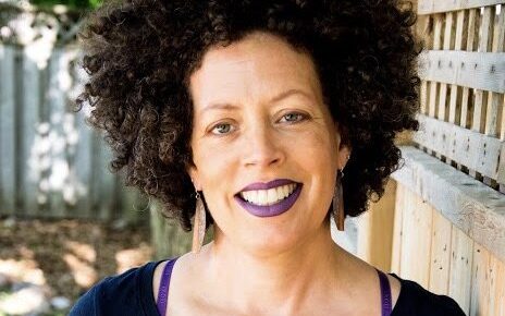 Photo of Charlotte Henay