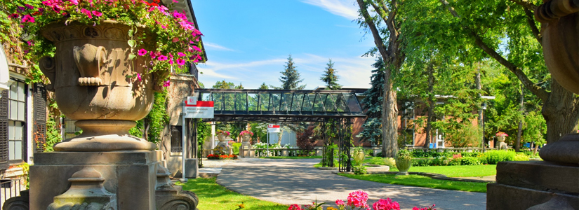 Exterior view of Glendon Campus