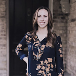 Lauren Hébert %%ALT%%