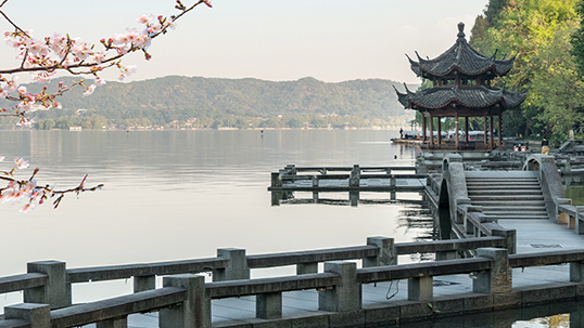 Beautiful architectural landscape and landscape in West Lake, Hangzhou