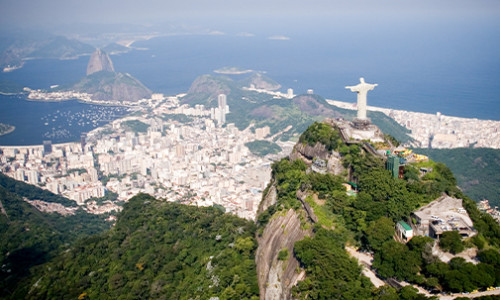 christ the redeemer statue