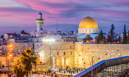 the west wall in jerusalem