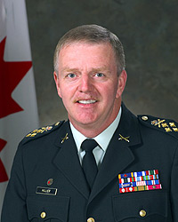 General Hillier, Canadian Forces