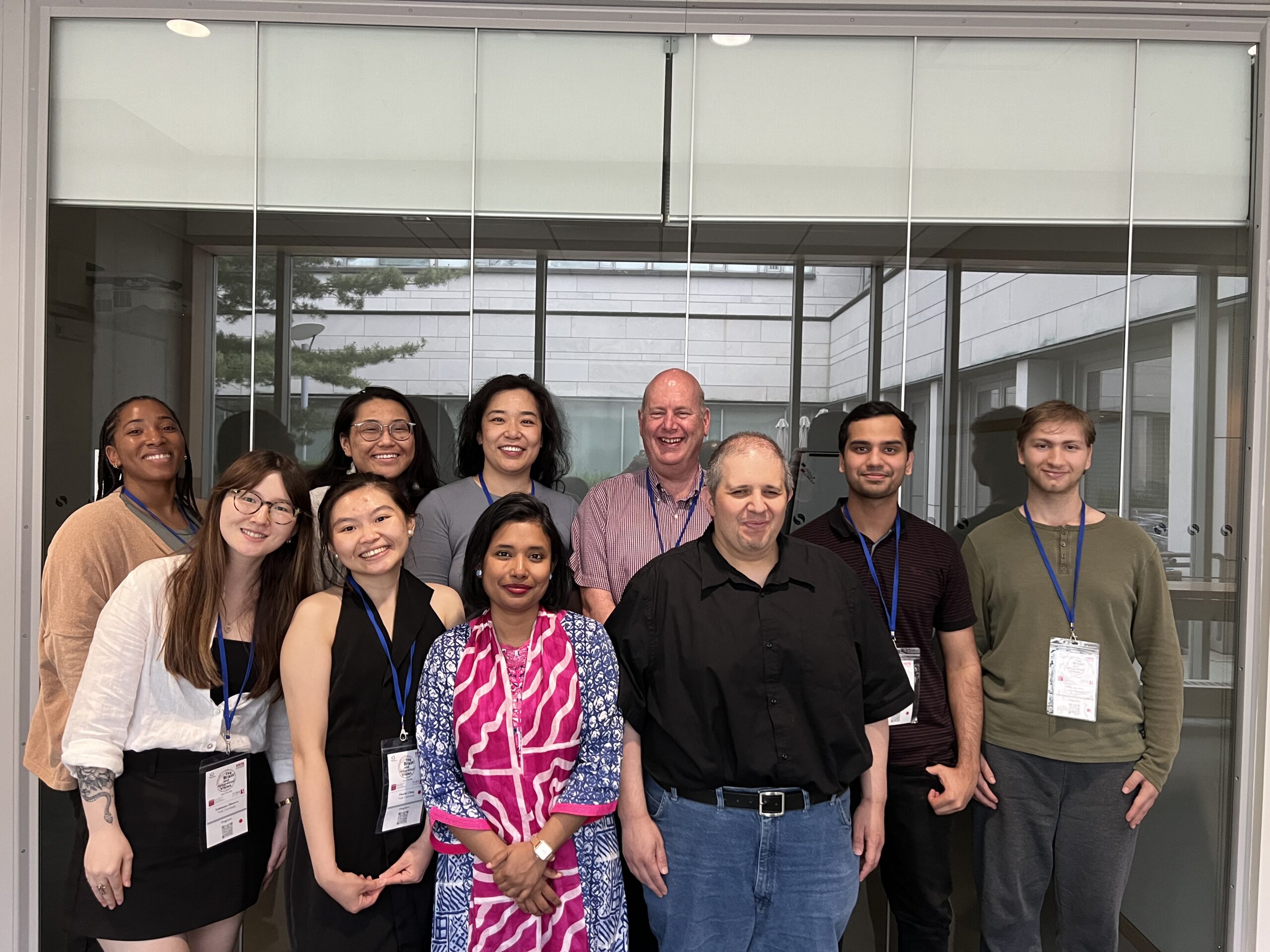 Group photo of the VRPL lab at the CVR-CIAN conference.