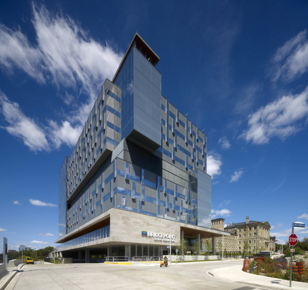 Bridgepoint is a 464-bed rehabilitation and complex care hospital in Toronto. (Photo provided by HDR in partnership with Diamond Schmitt, Stantec, and KPMB Architects; copyright: Tom Arban Photography)