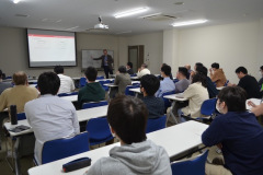 Thomas-B-giving-a-IOFC-lectureship-talk-in-Kyoto-Uji-October-2022