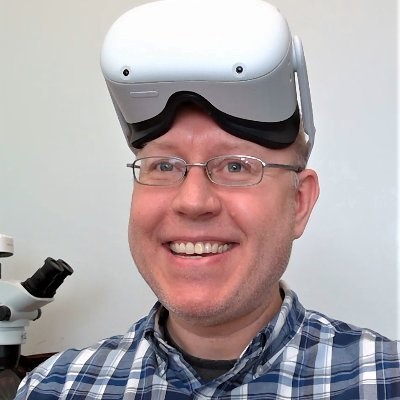 Kyle Belozerov wearing a VR headset